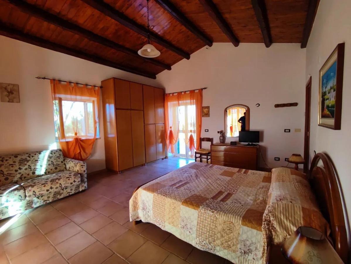 Villa Il Casale Di Bovo Marina Montallegro Exterior foto