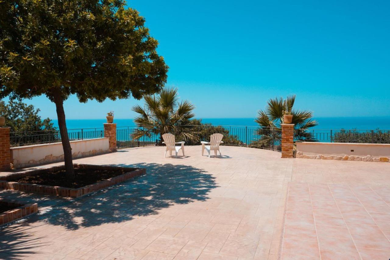Villa Il Casale Di Bovo Marina Montallegro Exterior foto
