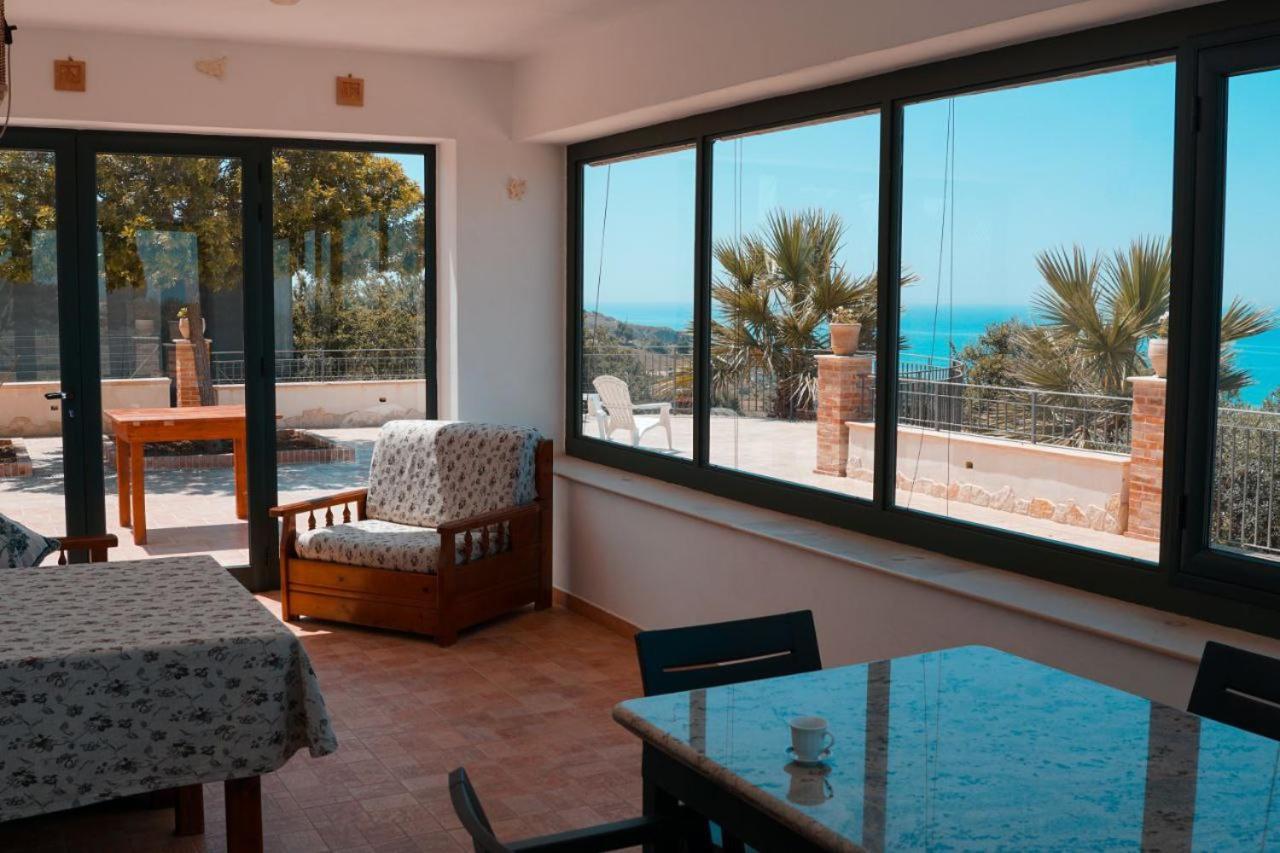 Villa Il Casale Di Bovo Marina Montallegro Zimmer foto